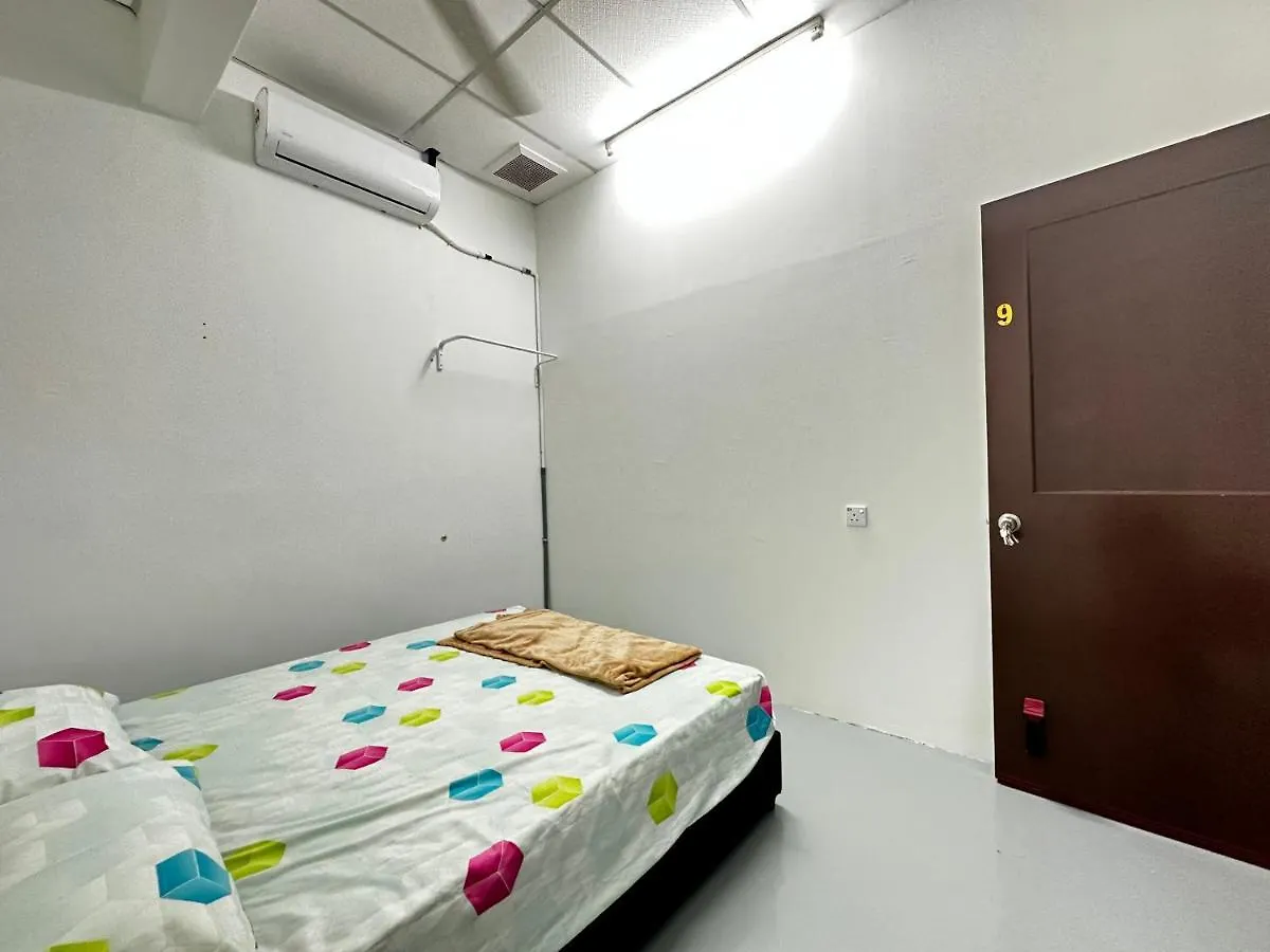 Jiaxin Dormitory-Setia Indah 家馨青年旅宿 Johor Bahru